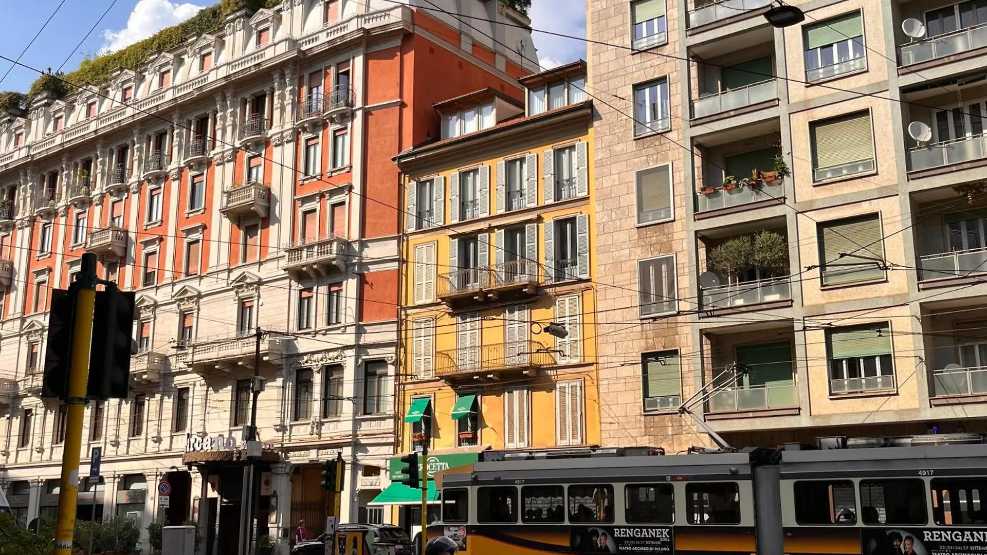 Crocetta 67 - Penthouse Apartment Milan Italy